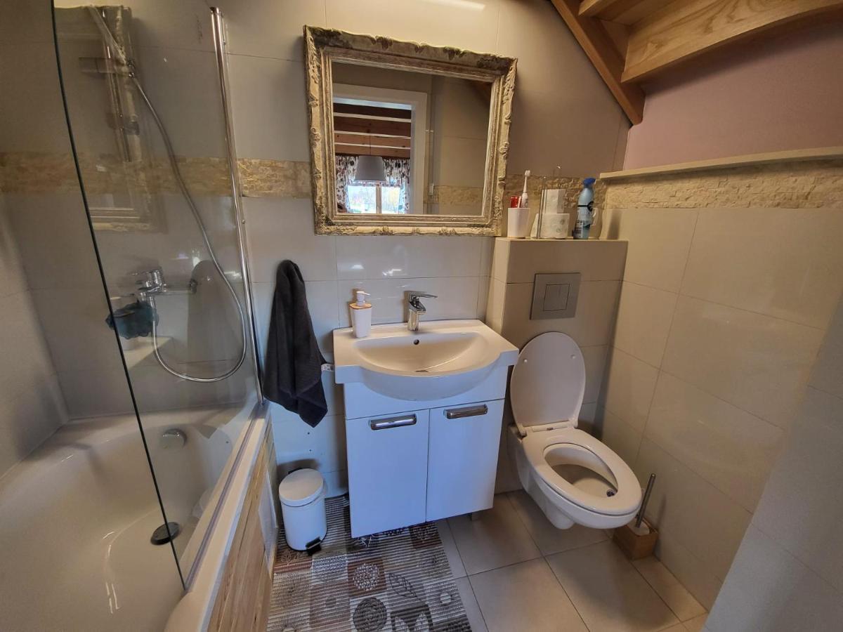 Wheelchair With Wings Villa Jaworzynka Luaran gambar